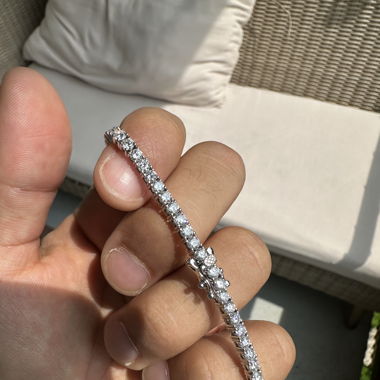 Bracelet de tennis en diamant / bracelet