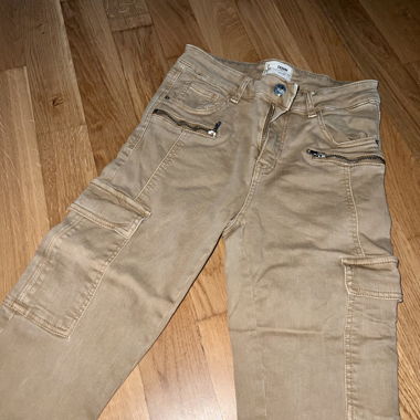 braun/beige Röhrenjeans Cargo