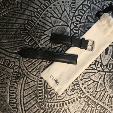 Cluse Armband schwarz 