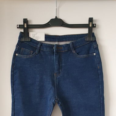 Gefütterte Jeans