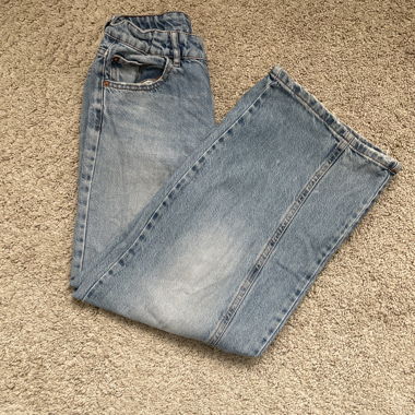 Jeans Zara con gamba larga