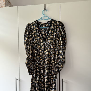 Mango Kleid