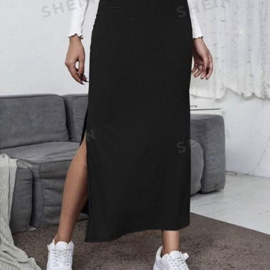 Jupe longue noire fendue 