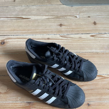 Adidas Superstar