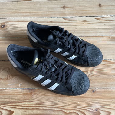 Adidas Superstar