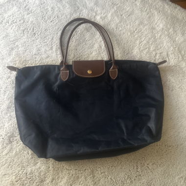 Dunkel blaue  Nylon-Tasche