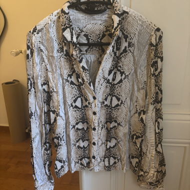 Blouse serpent 
