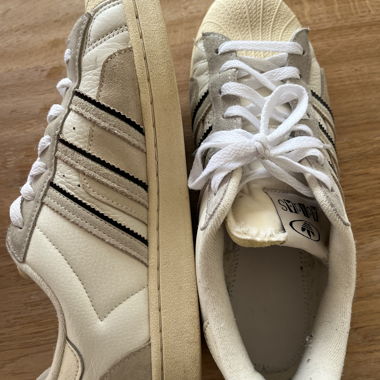 Adidas Superstar
