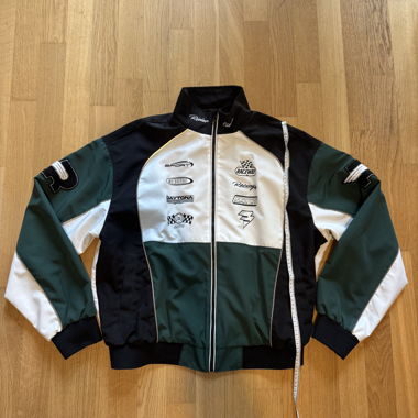 Bershka Rennjacke