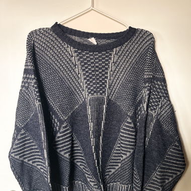 Geometrical wool sweater