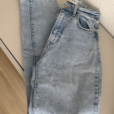 Jeans Mom Slim Stradivarius
