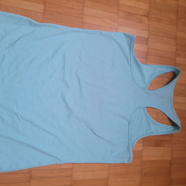 Hellblaues Tank Top