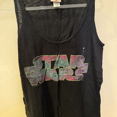 Star Wars top from the brand Junk Food 