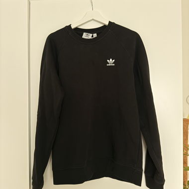 Black Adidas Sweatshirt