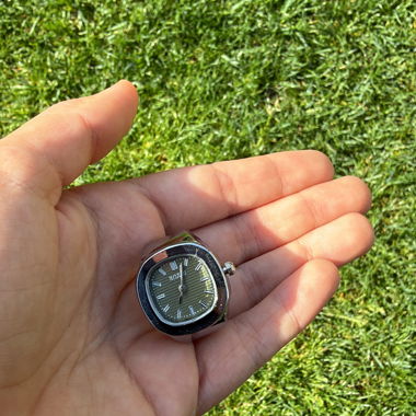 Anello in stile orologio vintage