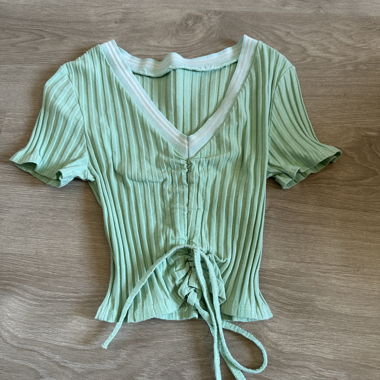 Top verde menta