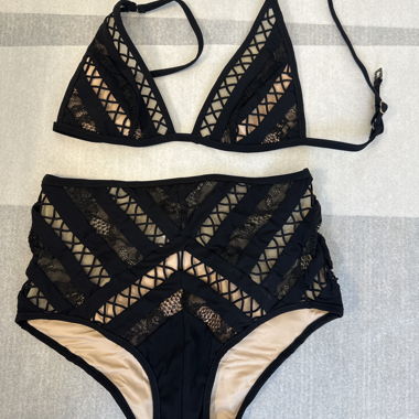 Bikini Nero a Vita Alta
