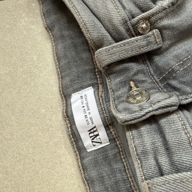 Zara Elastic Jeans New 