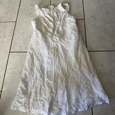 Weisses Kleid von L.O.G.G.