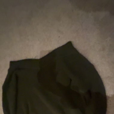 Dunkel grüner Strick Pullover 