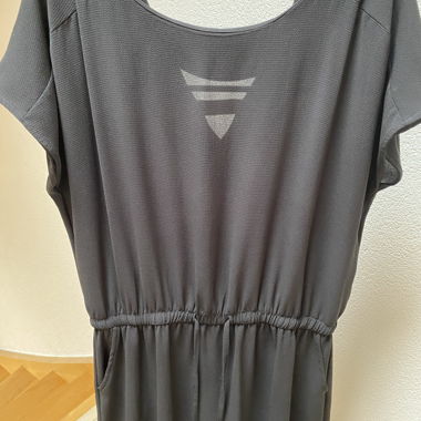 Robe noir