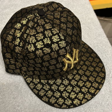 New Era Fitted „Yankee Gold“