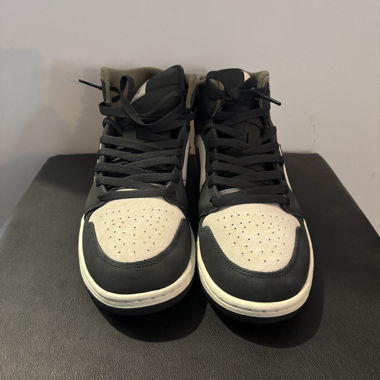 Air Jordan 1 Mid SE neuwertig