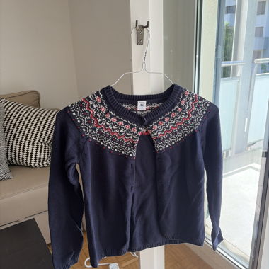 Navy Strickjacke mit Muster
