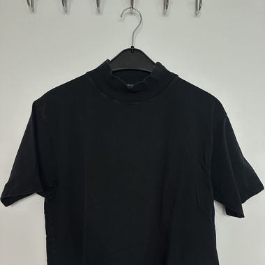 Basic T-Shirt