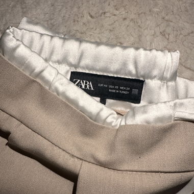 Pantalon Zara