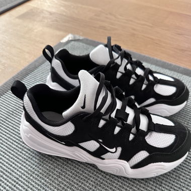 Nike Sportswear  Sneaker low - white/black