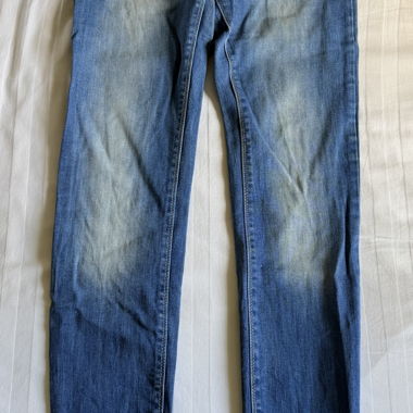Jeans femme avec délavage