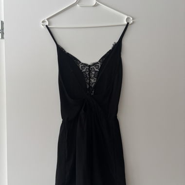Tuta in pizzo