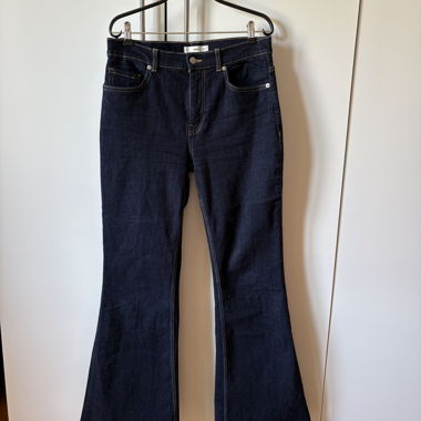 Jeans MNG à coupe évasée EU 40