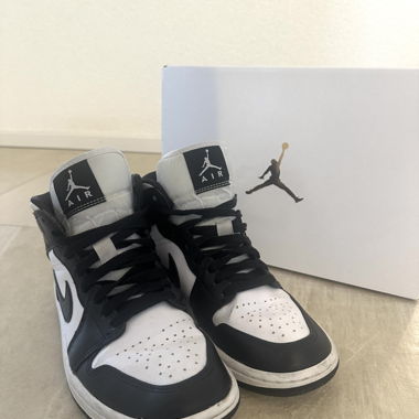air Jordan 1 mid noir/blanc