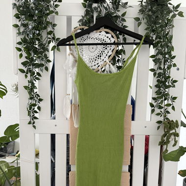 Grünes Kleid