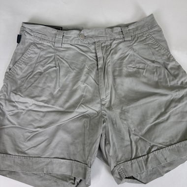 Pantaloncini chino grigio chiaro