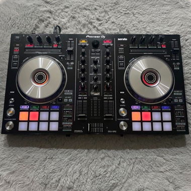 Manette DJ Pioneer DDJ-SR2 noire rekordbox SERATO 