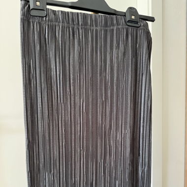 Skirt olive green