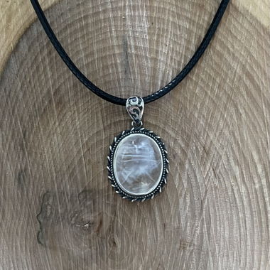 Collier Quartz Aiguille Bleue