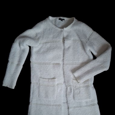 White jacket 