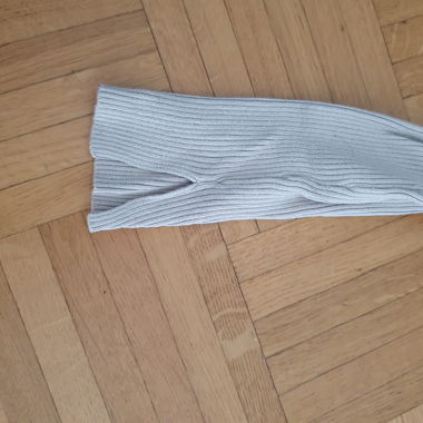 Pull (taille S)