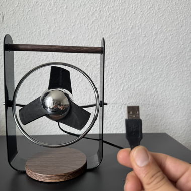 Sharper Image Desktop Ventilator USB