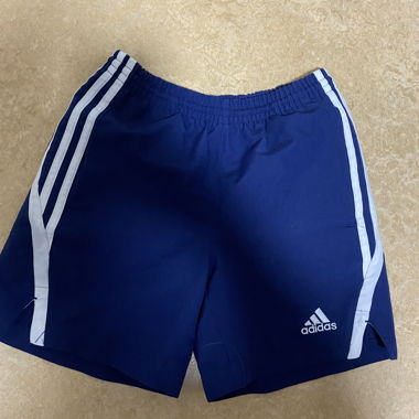 Pantaloncini sportivi Adidas
