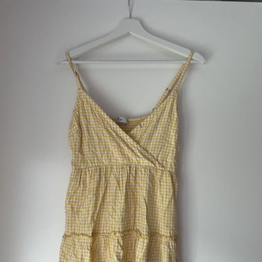 Gelbes Sommerkleid