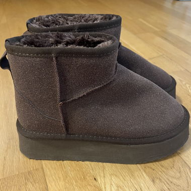 Warme Winter Boots Braun, gefüttert Grösse 37.5 