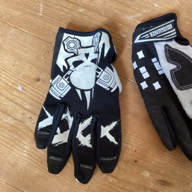 Handschuhe