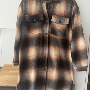 Long checked oversized shirt/dress in brown tones