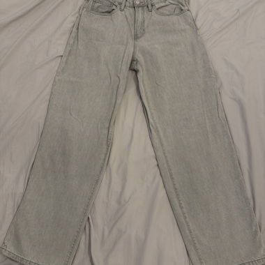 Grey Jeans