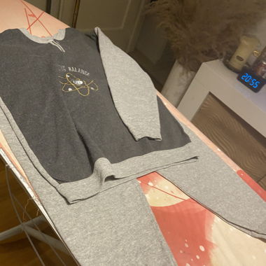 Warmer Pyjama für 10-jährige Kinder.